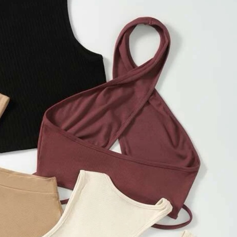 SHEIN Halter Neck Top - Picture 3 of 3